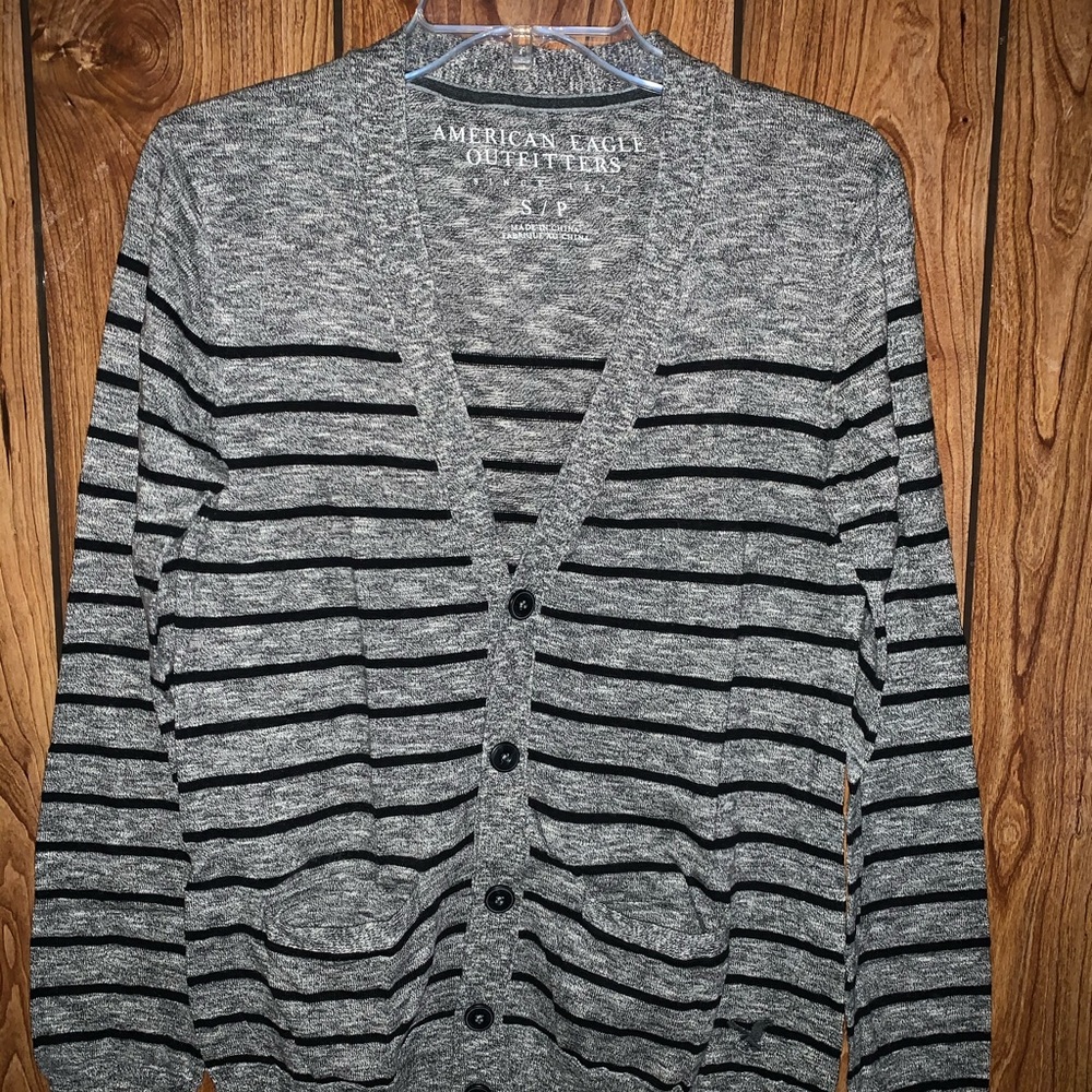 Men’s American Eagle Cardigan Grey Stripes Size S